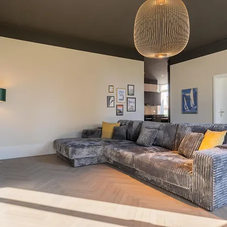 Apartment Luxuriöse Loftwohnung Im Herzen Von